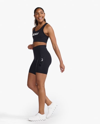 Form Stash Hi-Rise 6" Compression Short with Pockets